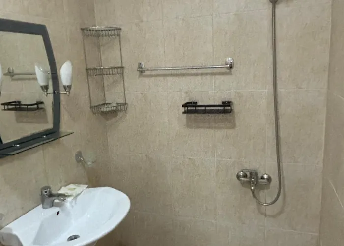 Urban Tirana,free-wi-fi Апартаменты Тирана